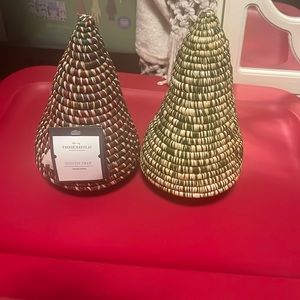 Set2 Threshold woven trees.  New.